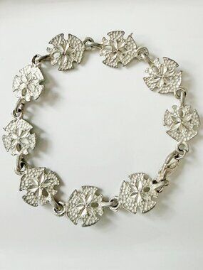 Vintage Silver Tone Sand Dollar Link Bracelet - Made in USA - 7.5”